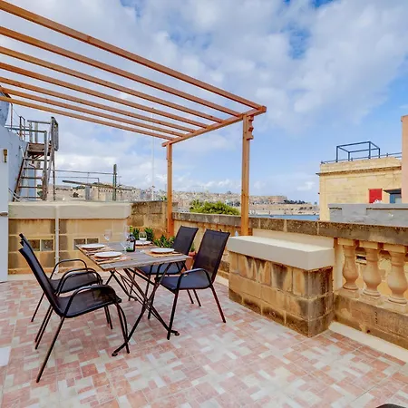 Apartment Traditional Maltese Townhouse, Roof Terrace And Views