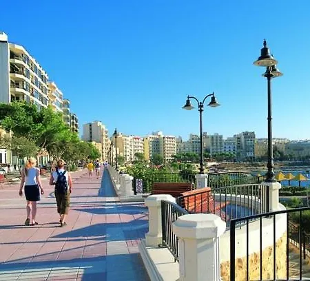 Apartment Traditional Maltese Townhouse, Roof Terrace And Views